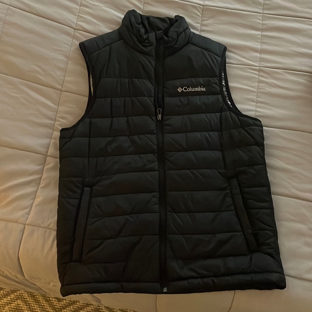 Columbia Black Quilted Vest